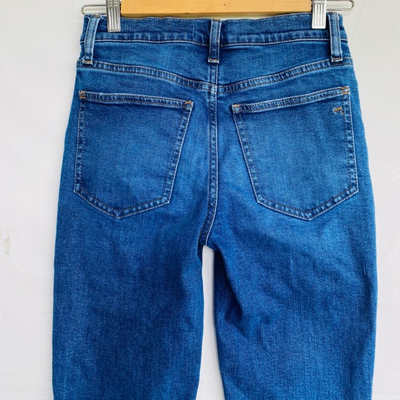 Madewell Midrise Kick out Crop Jean - Picture 9 of 9